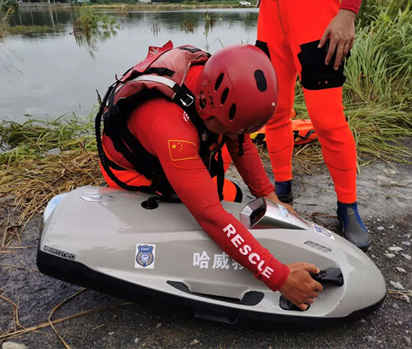 Combate às inundações em Jiangxi no verão 2020